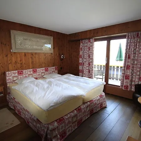 Inn De L'ardeve Ovronnaz